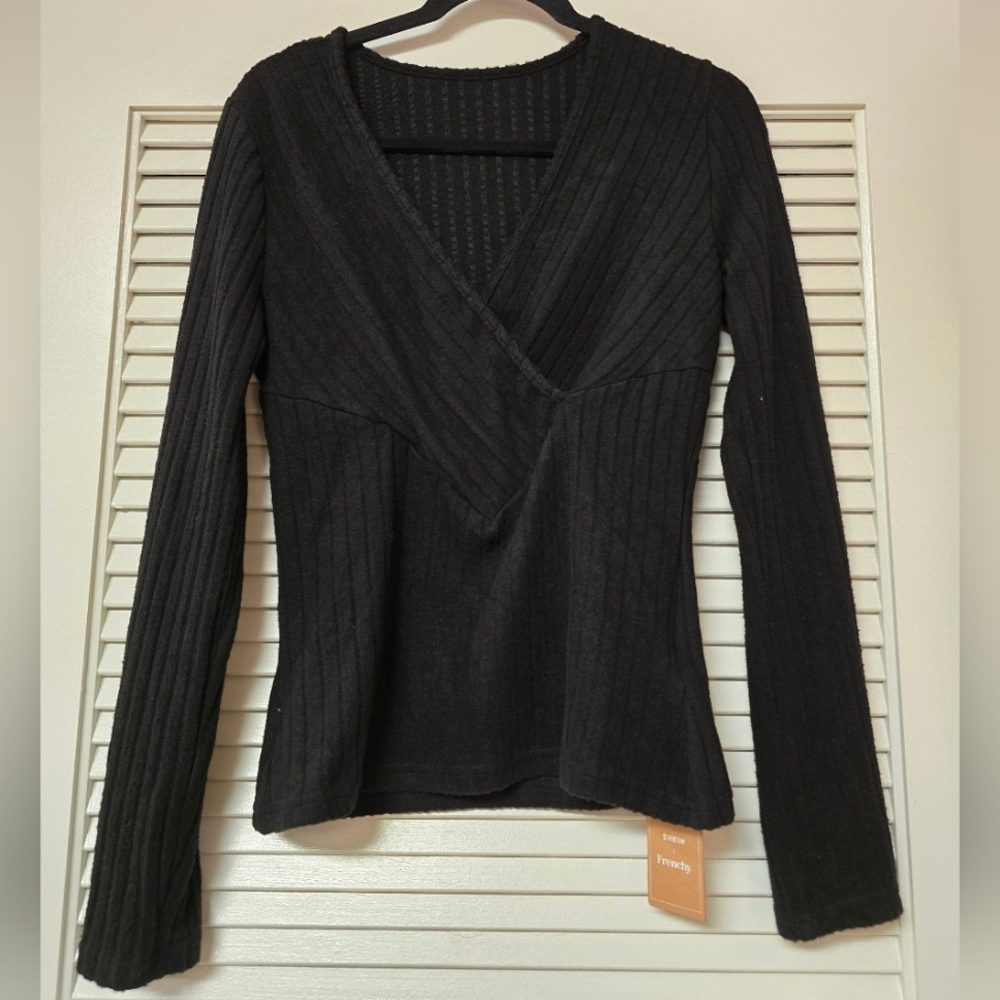 SHEIN - (NWT) Black Ribbed Long-Sleeve Top
